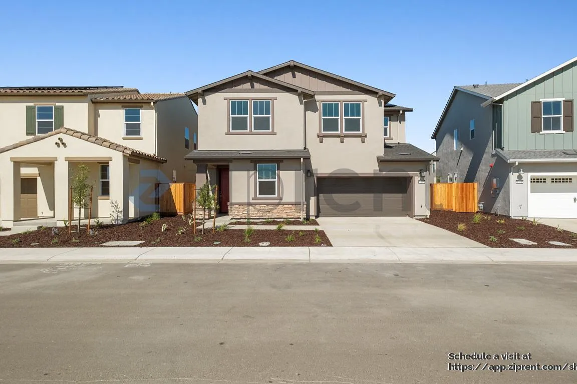 3335 Cascade Dr photo 1