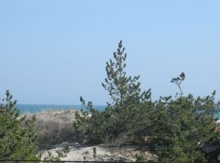 19 Shore Rd, Amagansett, NY 11930