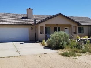 8962 Smoketree Rd, Phelan, CA 92371