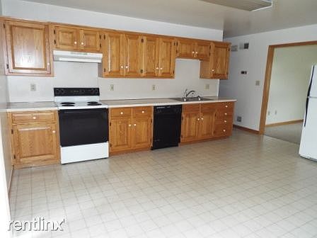 kitchen from dining
