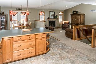 4th image of 42 Liddy Dr