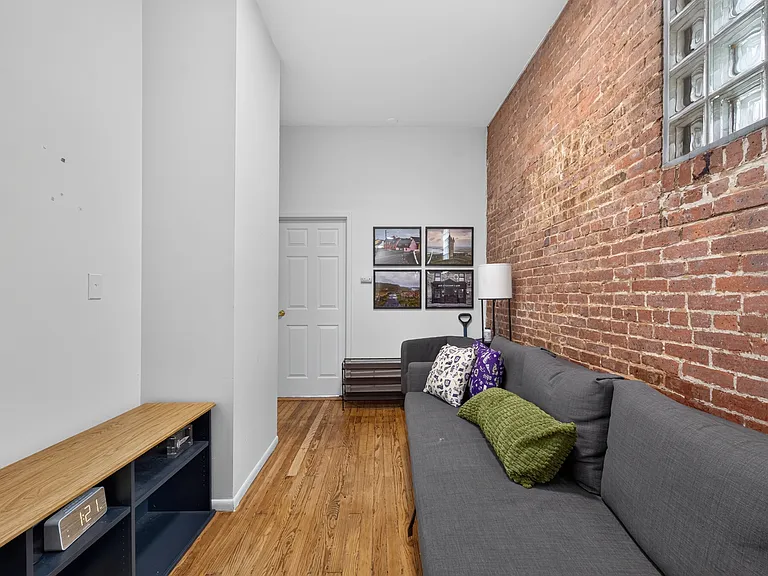 308 Madison St #4D — Photo 5