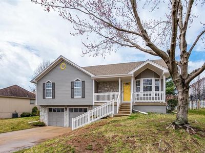 1132 NE Colleen Dr, Lees Summit, MO, 64086