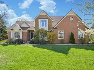 762 Fairway Park Dr, Ann Arbor, MI 48103