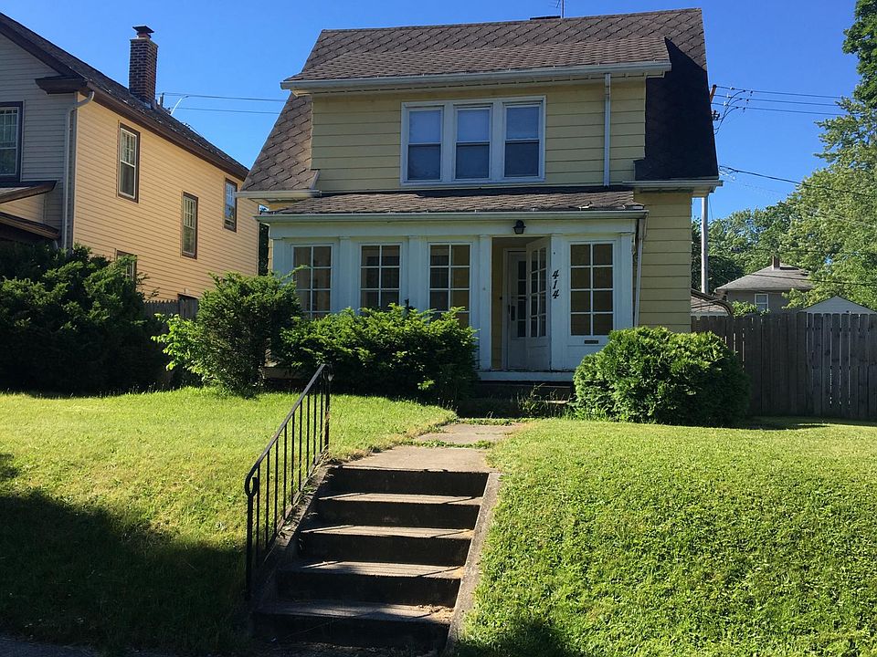 1st image of 414 E Ewing Ave