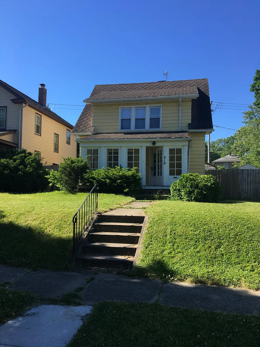 414 E Ewing Ave photo 1