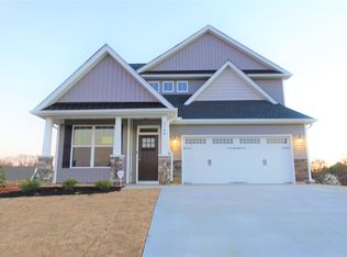 2704 Millhone Dr, Moore, SC 29369