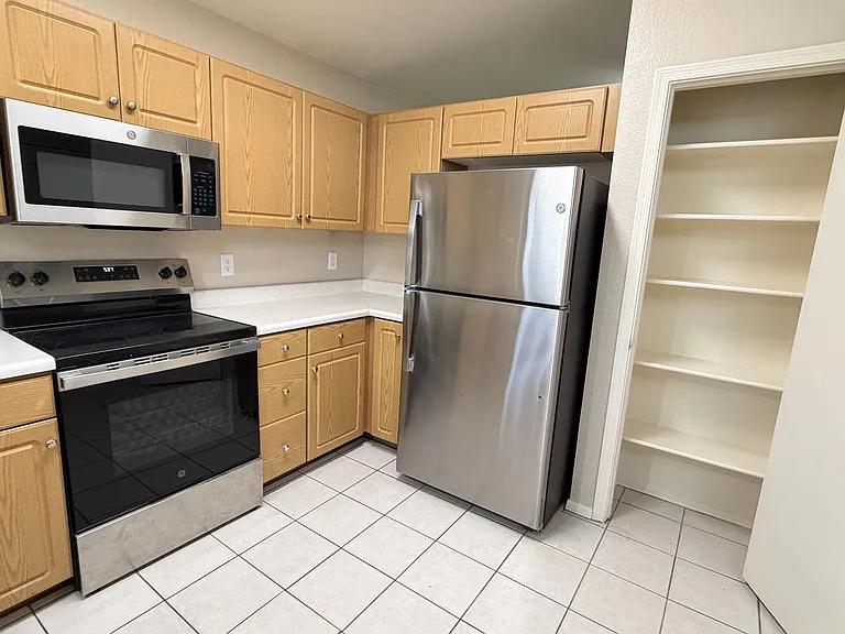 11344 W Barbara Ave — Photo 7