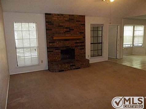 5th image of 4005 Twin Creek Dr