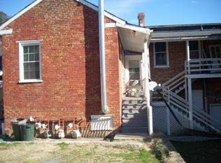358 Valley St, Scottsville, VA 24590