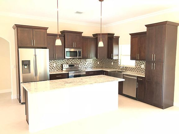 4th image of 5964 NW Baylor Avenue
