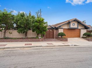 2415 Buckeye St, Newport Beach, CA 92660