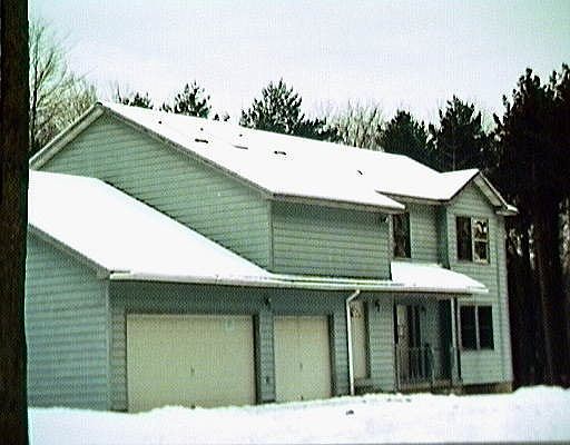 1st image of 32 FEATHERBED Lane