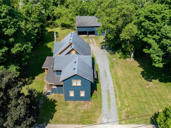 109 Fayette St, Brockport, NY 14420