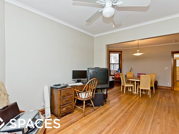 4th image of 3816 N Claremont Ave #One_a