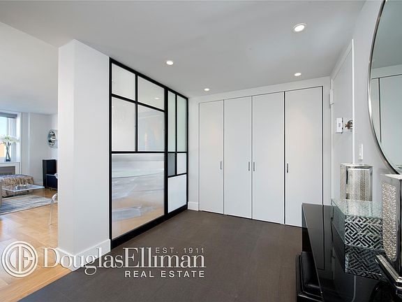 2nd image of 61 Jane St APT 11J
