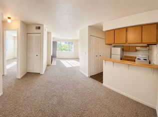 55 Stringham Rd #65-02, Battle Creek, MI 49037