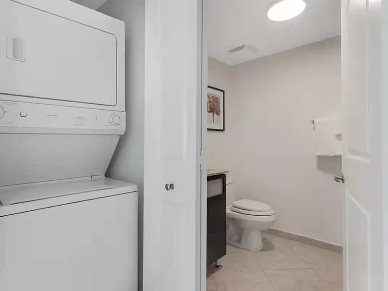 Washer/Dryer