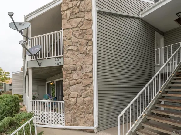 921 S Walden Street #207, Aurora, CO 80017