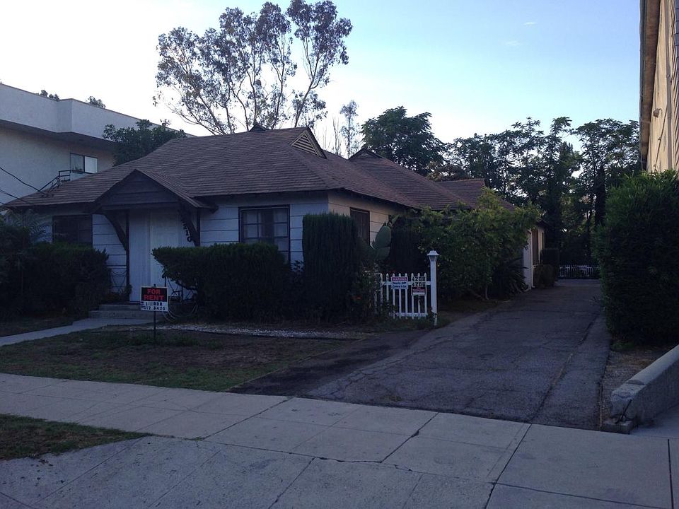 1st image of 4208 Arch Dr