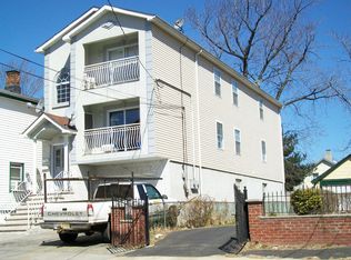925 Anna St, Elizabeth, NJ 07201