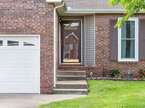 4th image of 640 Stonewall Ln
