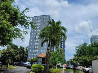 424 Calle Ensenada #307, San Juan, PR 00920