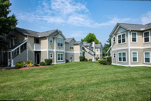 Spring Meadow Apartments Photo 1