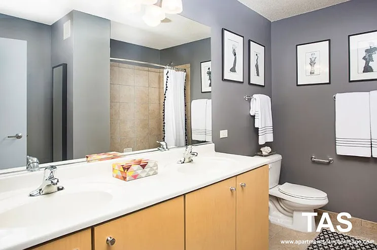 225 Columbus Studio #STUDIO — Photo 4