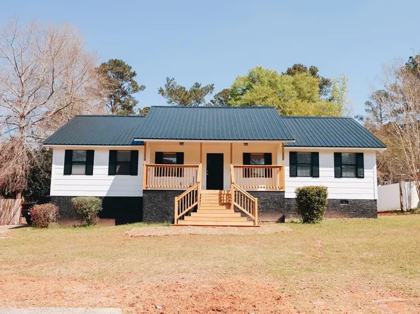 206 Knollwood Dr, Americus, GA 31709