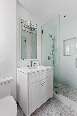 Rented by Portman Realty Corp | media 30