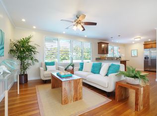 1342 Aalapapa Dr, Kailua, HI 96734