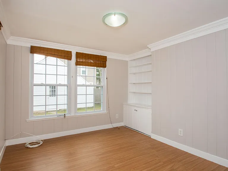 135 Brunswick Ave — Photo 7