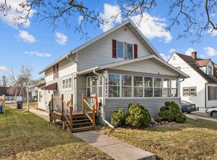 1411 W Lawrence St, Appleton, WI 54914
