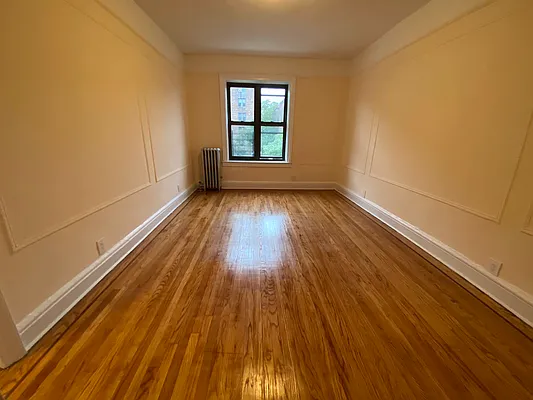 Rented by Contact Realty | media 14