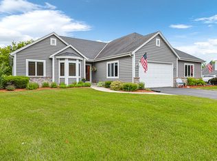 W159N4942 Graysland Dr, Menomonee Falls, WI 53051