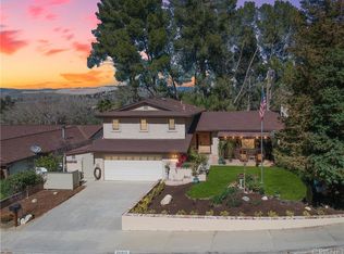 26416 Oak Crossing Rd, Santa Clarita, CA 91321
