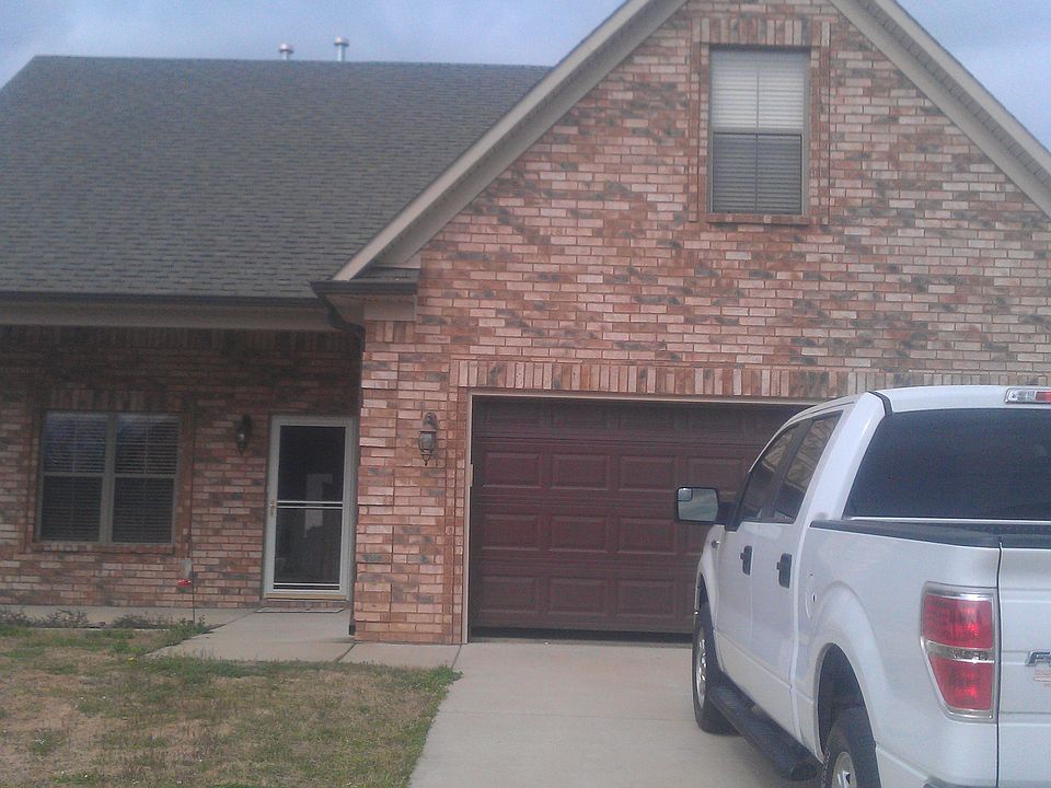 1st image of 72 Hackberry Cv