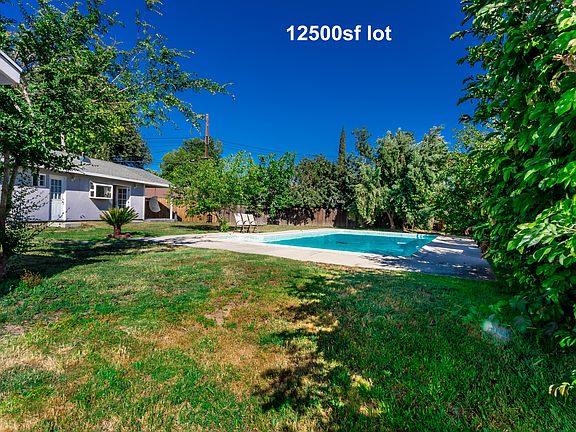 3rd image of 7706 Glassport Ave