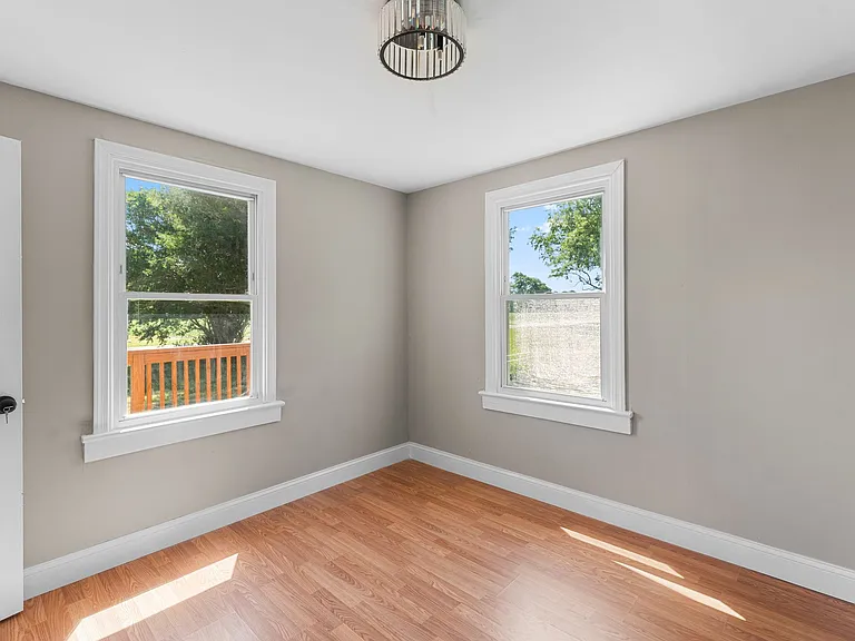 2302 Lighthouse View Dr — Photo 16