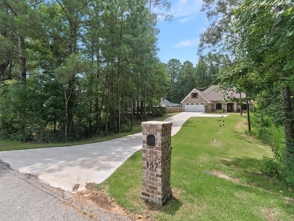 1st image of 157 Courtland Dr