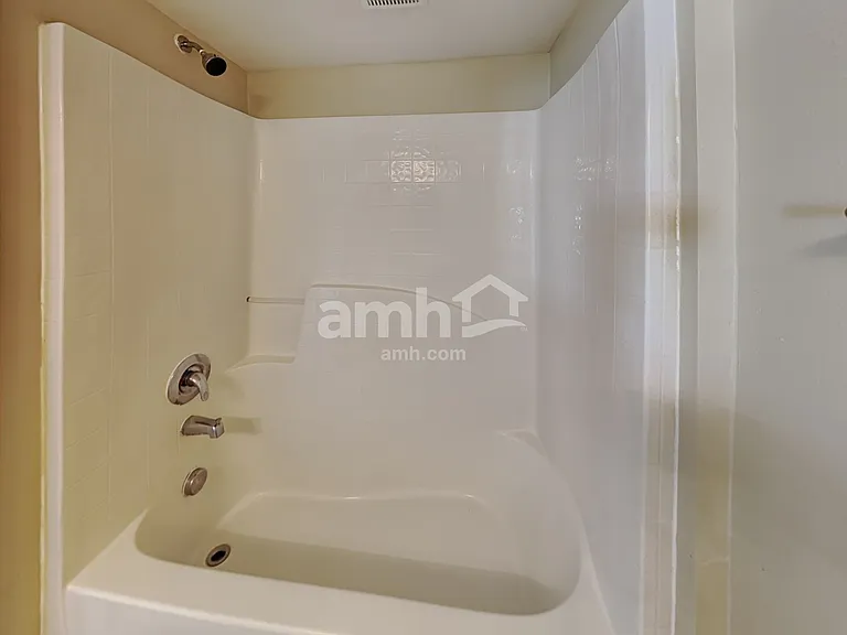 3941 Warbler Dr — Photo 12