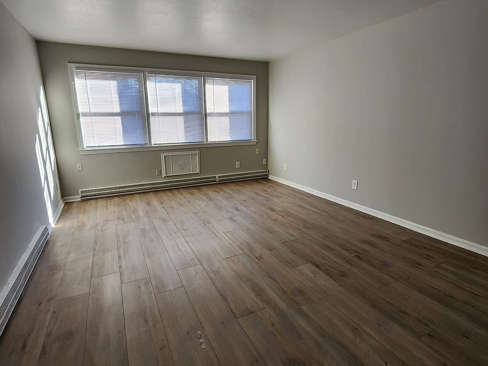 1st image of 119 Blake St APT 201