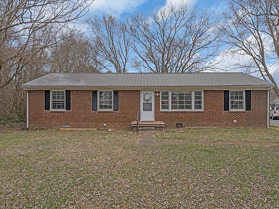 4th image of 756 Ridgelawn Pl