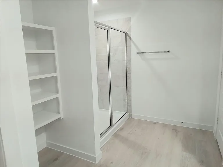 31739 Margaret Woods Ln — Photo 21