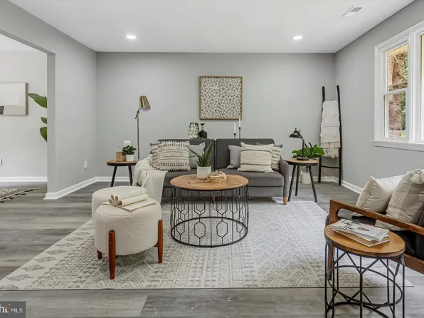 2505 Derby Dr, Fallston, MD 21047