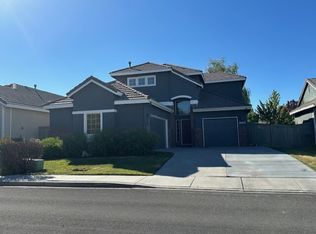 10215 Coyote Creek Dr, Reno, NV 89521