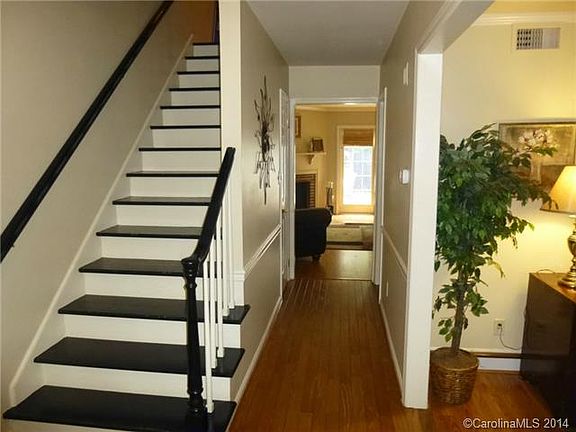2nd image of 2347 Hayloft Cir #2347