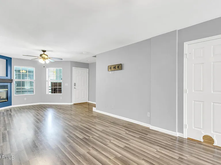 1505 N Center St #215 — Photo 10