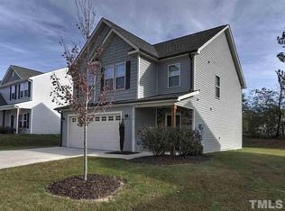 1213 Braemar Highland Dr, Zebulon, NC 27597